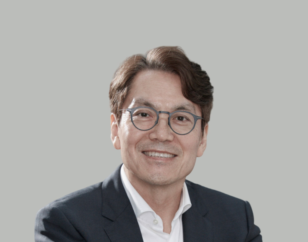Dr. Yoo Sang-woo