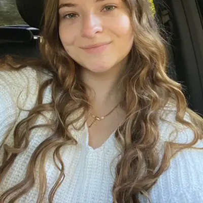 Mollie Norris- MA - TMS psychiatrist in th St Lehighton