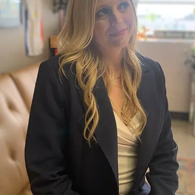 Justine Kaluzny - TMS specialist in Pasadena