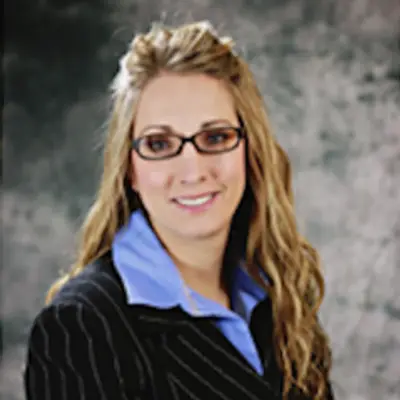 Kelly Bullock - TMS psychiatrist in Wausa